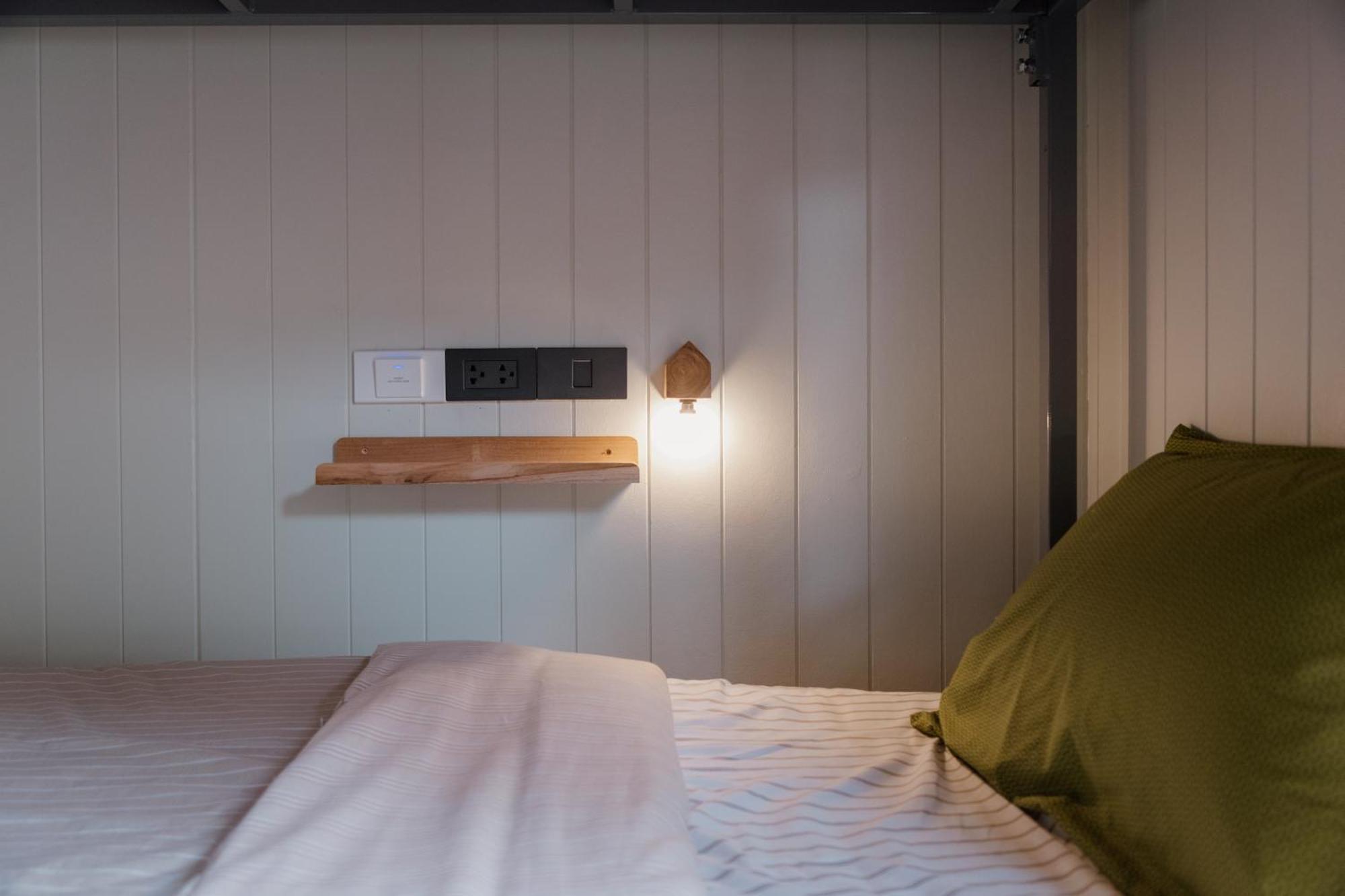 The Yard Hostel צ'יאנג מאי מראה חיצוני תמונה