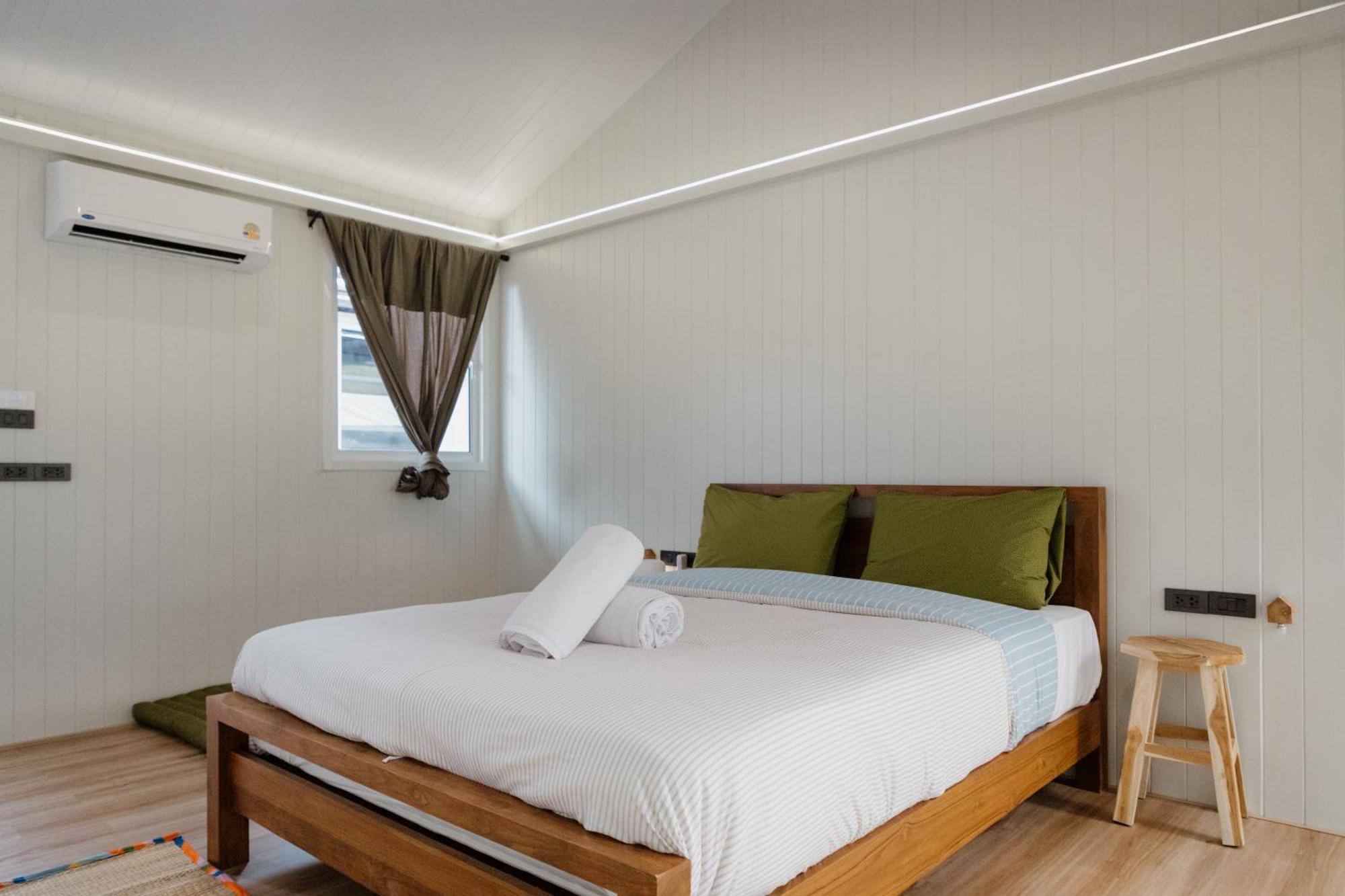 The Yard Hostel צ'יאנג מאי מראה חיצוני תמונה