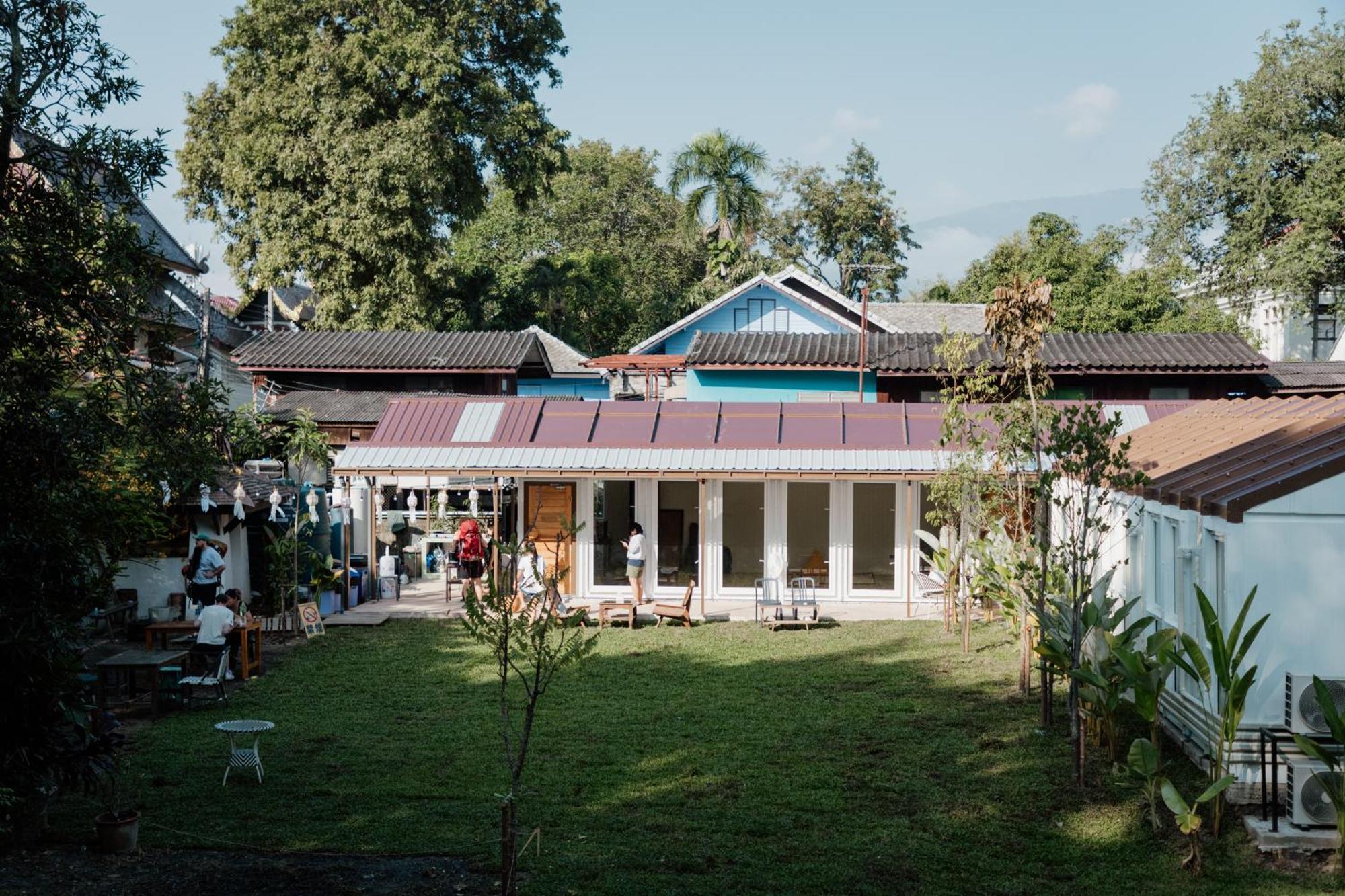 The Yard Hostel צ'יאנג מאי מראה חיצוני תמונה