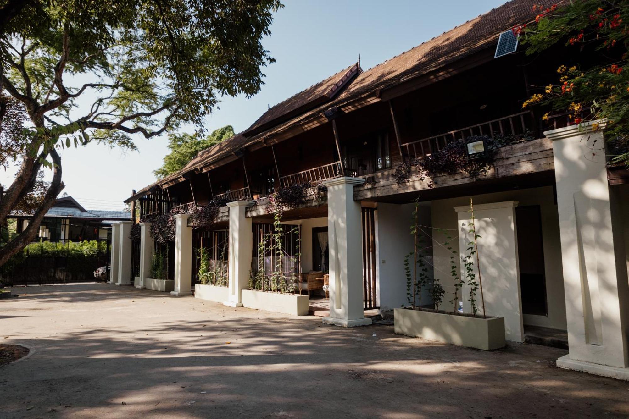 The Yard Hostel צ'יאנג מאי מראה חיצוני תמונה