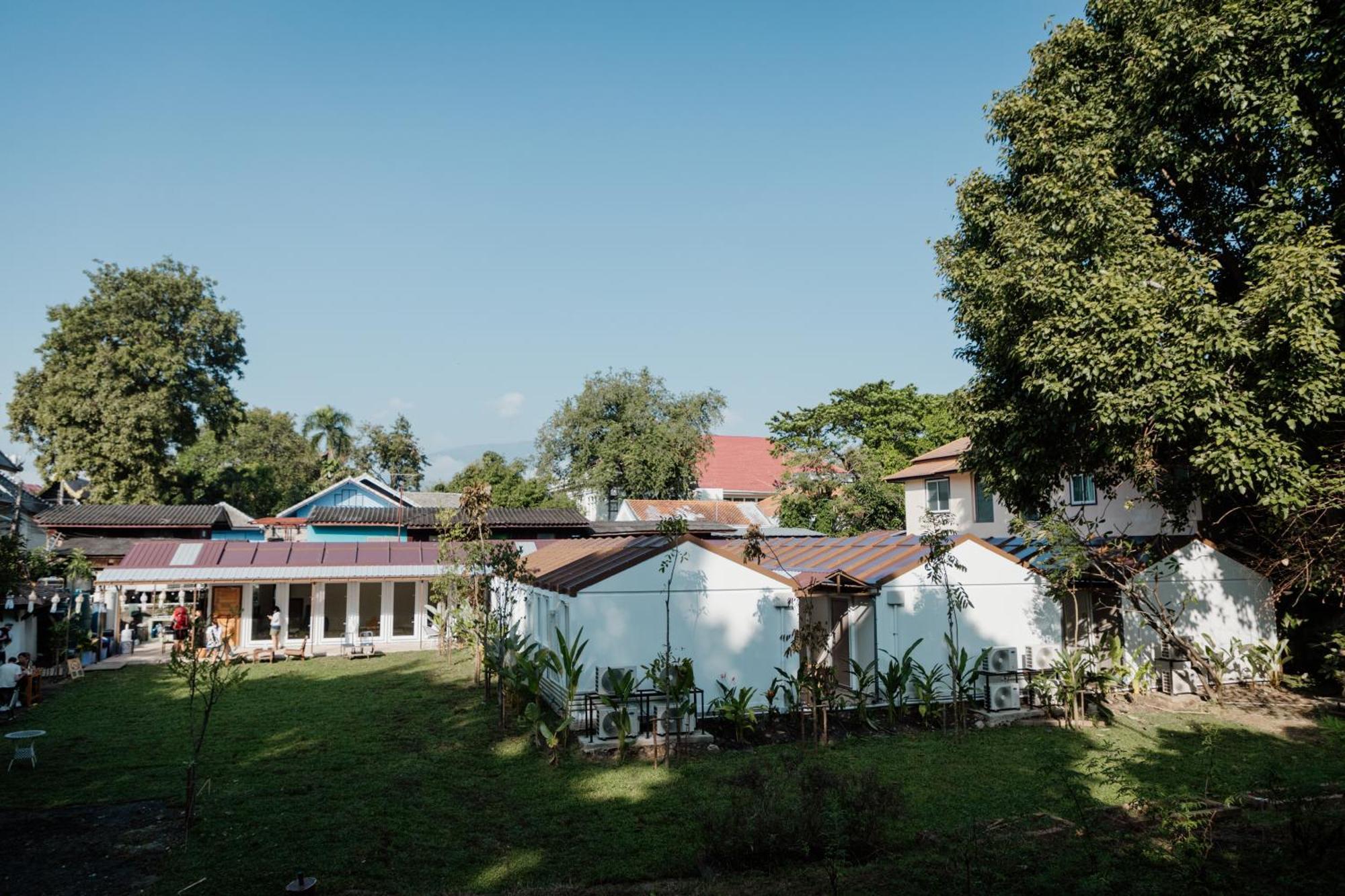 The Yard Hostel צ'יאנג מאי מראה חיצוני תמונה